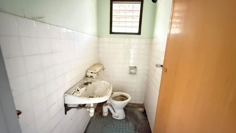 Rumah Teres 2 Tingkat untuk Dijual di Bandar Bukit Beruntung (Bukit Beruntung) - Tom Yip - Bathroom - PropertyGuru.com.my