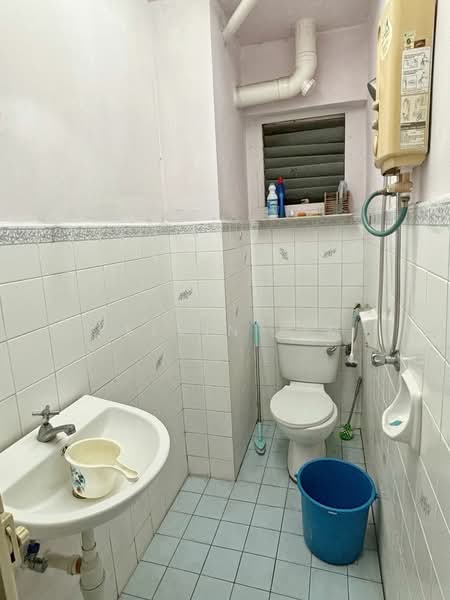 Pangsapuri untuk Dijual di Puteri Indah - Kelvin Lim - PropertyGuru.com.my