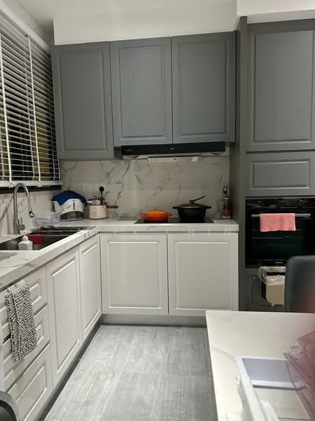 Kondominium untuk Dijual di Waltz Residences - Alex Chin - Kitchen - PropertyGuru.com.my