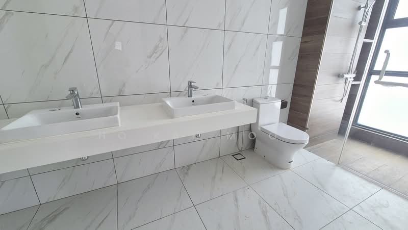 Bungalow House untuk Dijual di Bandar Sungai Long (Selangor) - Ho Kah Moon - Bathroom - PropertyGuru.com.my