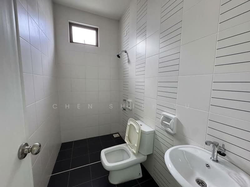 Link Bungalow for Sale in Bukit Indah (Iskandar Puteri (Nusajaya)) - Chen Shieh Yu - Bathroom - PropertyGuru.com.my
