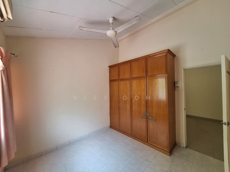 2-storey Terraced House for Sale in Ampang Jaya (Ampang) - Alex Goh - Bedroom - PropertyGuru.com.my