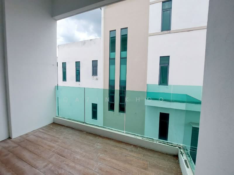 Cluster House for Sale in Sunway City Ipoh (Ulu Kinta) - Qazin Khoo - Balcony - PropertyGuru.com.my