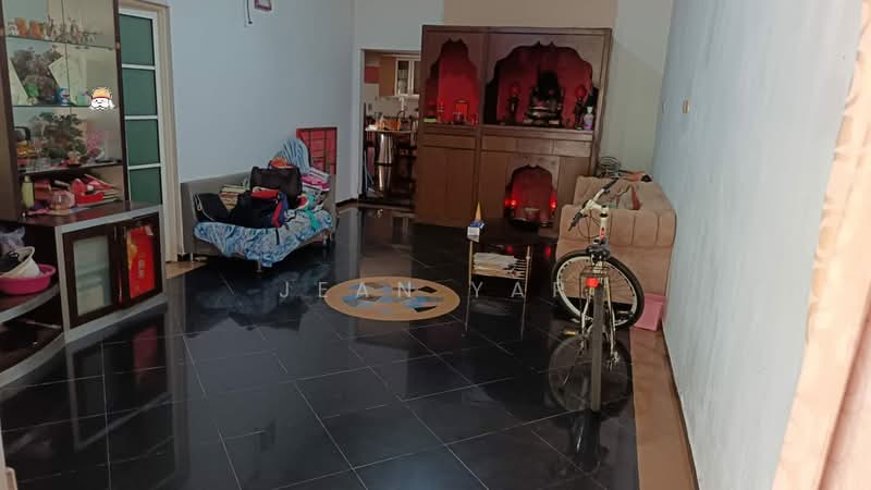 Rumah Teres 1 Tingkat untuk Dijual di Pekan Nanas (Johor) - Jean Yap - Living Room - PropertyGuru.com.my
