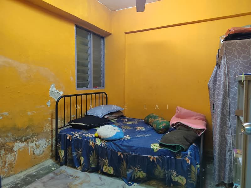 Pangsapuri untuk Dijual di Taman Setia Balakong - Wayne Lai - Bedroom - PropertyGuru.com.my