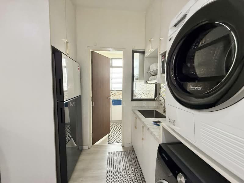 Service Residence for Sale at Seasons Garden Residences - M.J Zairin - Kitchen - PropertyGuru.com.my