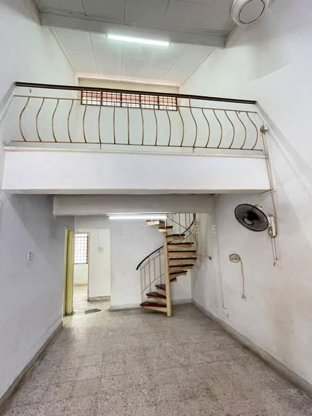 1-storey Terraced House for Sale in Taman Molek (Johor Bahru) - Jyez Lee - PropertyGuru.com.my