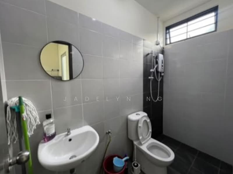 Zero-Lot Bungalow for Rent in Kelapa Sawit (Kulai) - Jadelyn Ng - PropertyGuru.com.my