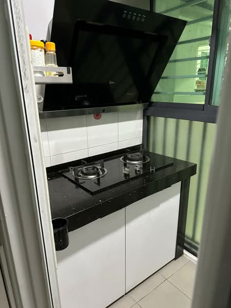 Servis Apartment untuk Dijual di The Zizz @ Damansara North - Rex Beh - Kitchen - PropertyGuru.com.my
