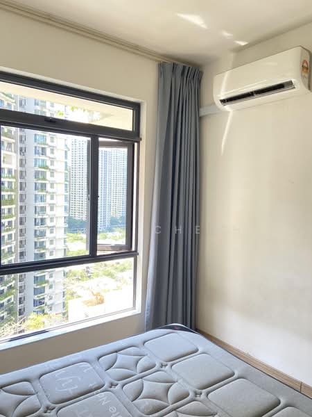 Apartment for Rent at Regalia Park @ Forest City - Alex Cheah - Master bedroom - PropertyGuru.com.my
