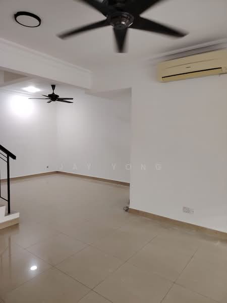 Rumah Teres 2.5 Tingkat untuk Disewa di Laman Rimbunan (Kepong) - Jay Yong - PropertyGuru.com.my
