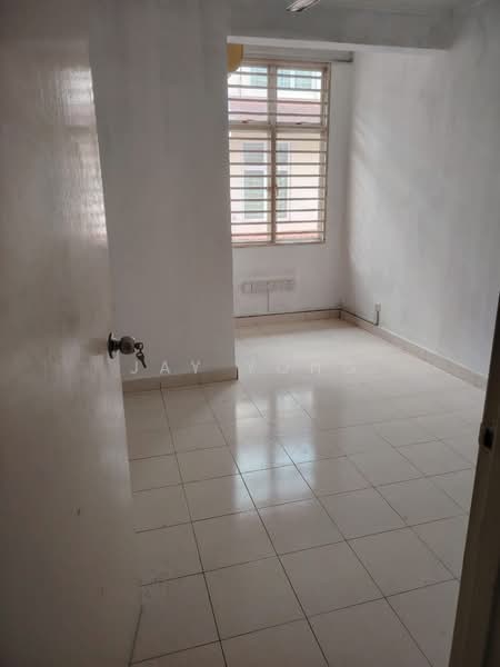Rumah Teres 2.5 Tingkat untuk Disewa di Laman Rimbunan (Kepong) - Jay Yong - PropertyGuru.com.my