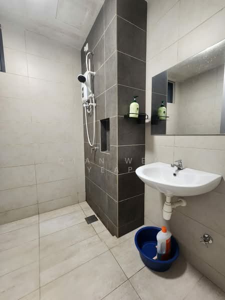 Service Residence for Rent at Luminari - Qian Wen Yeap - Bathroom - PropertyGuru.com.my
