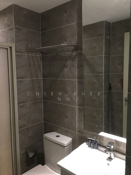 Kondominium untuk Dijual di Sri York Condominium - Chien Khek Ng - Bathroom - PropertyGuru.com.my