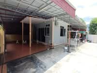 For Sale - Pusing Single Storey Corner House Partial Furnished For Sale