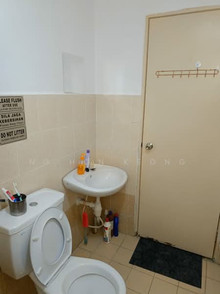 Condominium for Rent at Koi Tropika - Ng Hon Keong - Bathroom - PropertyGuru.com.my