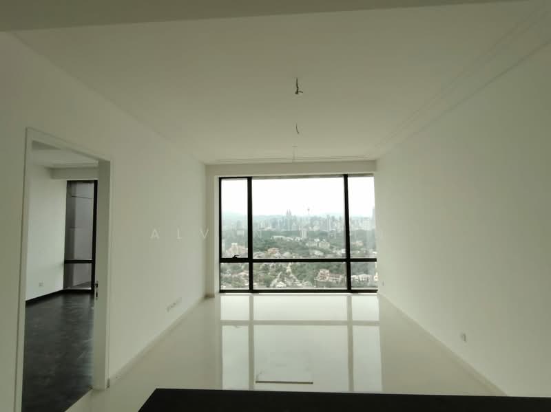 Servis Apartment untuk Dijual di Pavilion Damansara Heights - Alvan Chin - Living Room - PropertyGuru.com.my