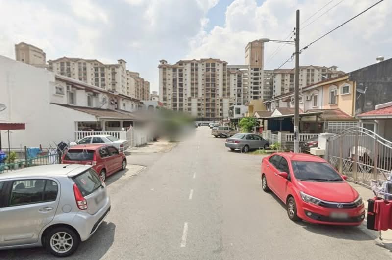 Rumah Teres 2 Tingkat untuk Dijual di Bandar Kinrara (Selangor) - Rashidah Juremi - Exterior - PropertyGuru.com.my