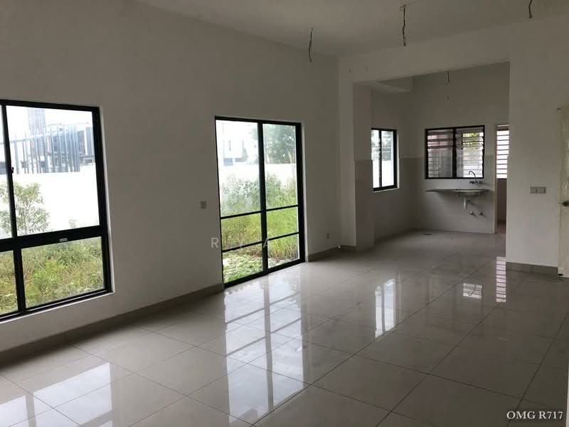 2.5-storey Terraced House for Rent in Setia Alam (Selangor) - Ryan . - Living Room - PropertyGuru.com.my