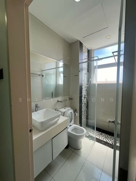 Service Residence for Rent at Skypod Residence - Shirley Wong - Bathroom - PropertyGuru.com.my