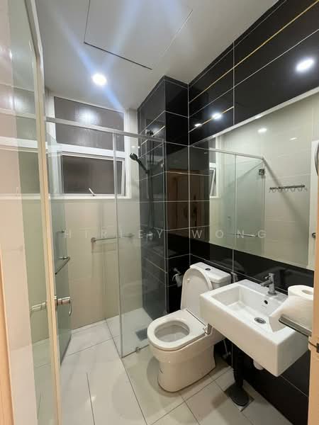 Service Residence for Rent at Skypod Residence - Shirley Wong - Bathroom - PropertyGuru.com.my