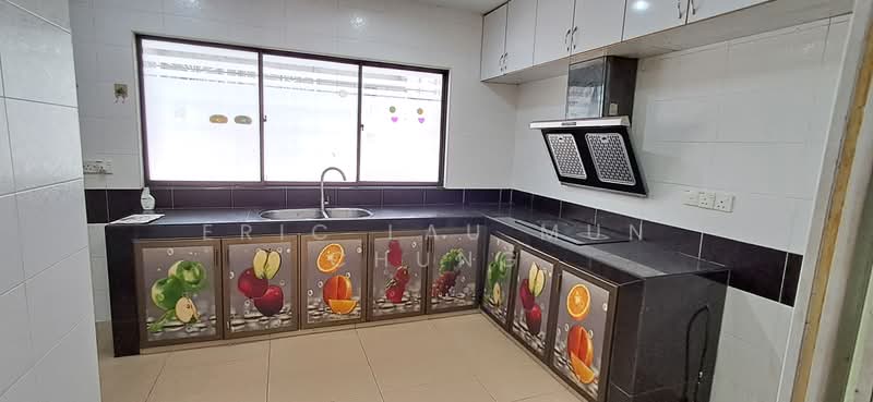 2-storey Terraced House for Sale in Taman Wawasan (Puchong) - Eric Lau Mun Chung - Kitchen - PropertyGuru.com.my