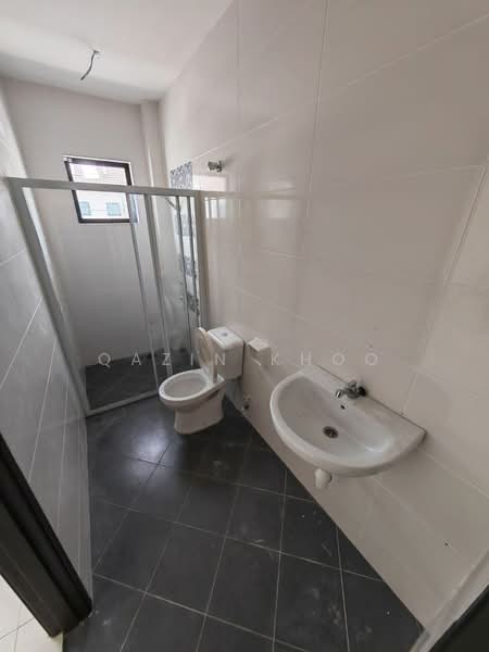 Rumah Teres 2 Tingkat untuk Dijual di Station 18 (Ipoh) - Qazin Khoo - Bathroom - PropertyGuru.com.my