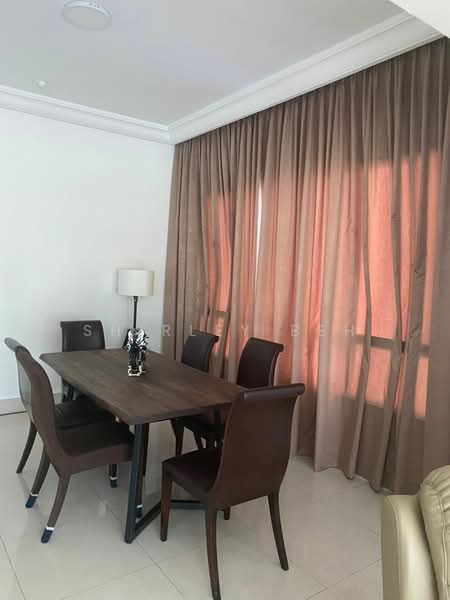 Kondominium untuk Dijual di The Cove Condominium - Shirley Beh - Dining Room - PropertyGuru.com.my