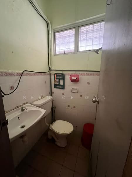 Rumah Teres 1 Tingkat untuk Dijual di Bandar Seri Alam (Masai) - Bernice Gan - PropertyGuru.com.my