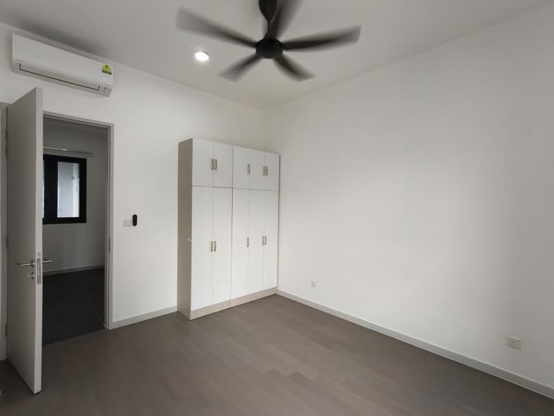 Kondominium untuk Dijual di ALIX Residences - Jo Chen - Bedroom - PropertyGuru.com.my
