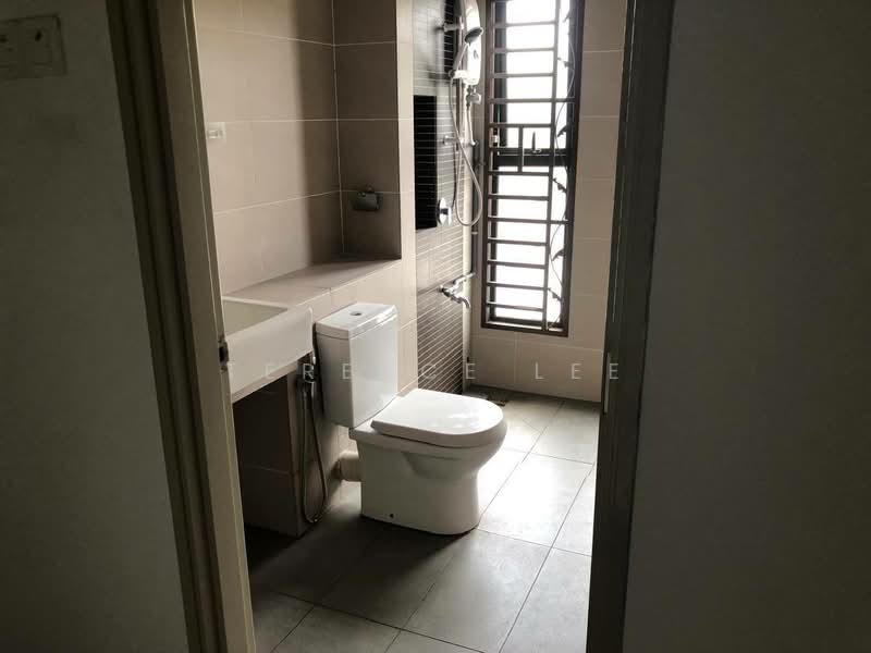 Rumah Teres 2 Tingkat untuk Disewa di Bandar Bukit Raja (Klang) - Terence Lee - Bathroom - PropertyGuru.com.my