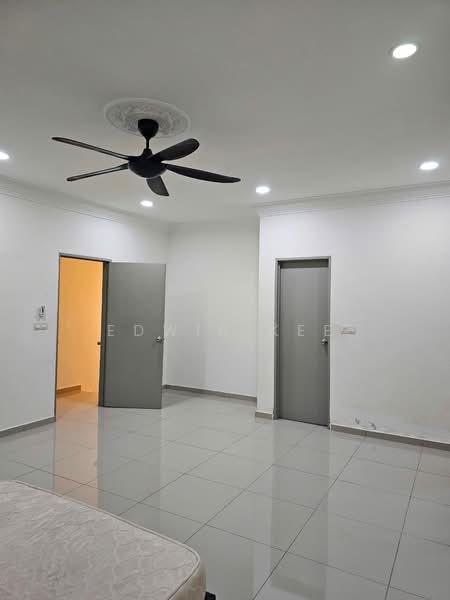 Rumah Berkembar untuk Dijual di Sikamat (Negeri Sembilan) - EDWIN KEE - Bedroom - PropertyGuru.com.my