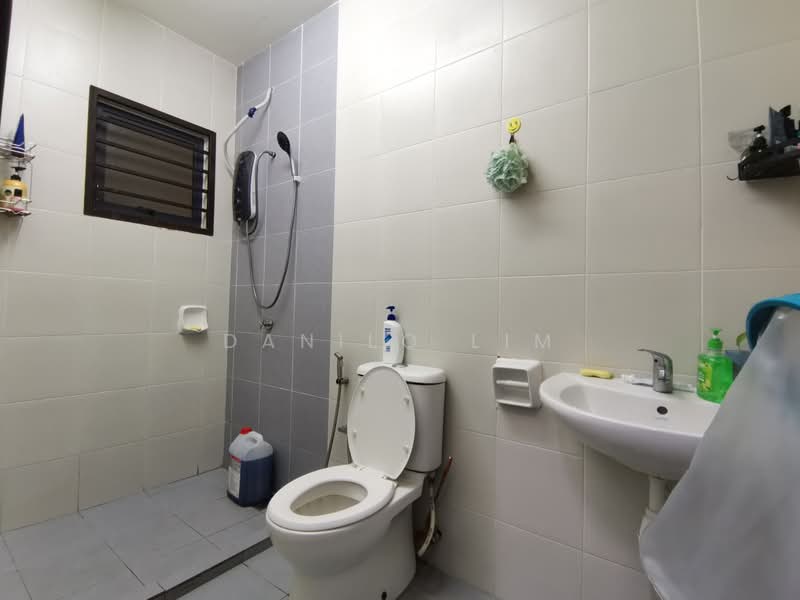2-storey Terraced House for Sale in Bandar Damai Perdana (Cheras) - Danilo Lim - Bathroom - PropertyGuru.com.my