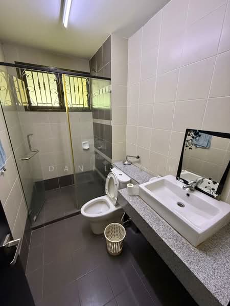 2-storey Terraced House for Sale in Bandar Damai Perdana (Cheras) - Danilo Lim - Bathroom - PropertyGuru.com.my