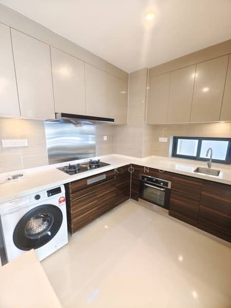 Kondominium untuk Disewa di R&F Princess Cove Phase 2-Seine Region - Min Kong - Kitchen - PropertyGuru.com.my