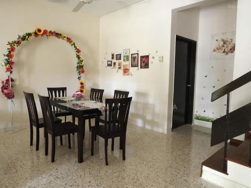 2-storey Terraced House for Sale in Taman Perling (Perling) - Tommy Phua - Dining Room - PropertyGuru.com.my