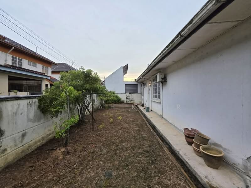 Rumah Berkembar untuk Dijual di Bandar Baru Bangi (Selangor) - Najah Kadir - Exterior - PropertyGuru.com.my