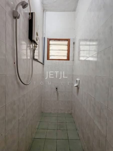 1-storey Terraced House for Sale in Taman Meru Makmur 1 (Kapar) - Tom Lee - PropertyGuru.com.my