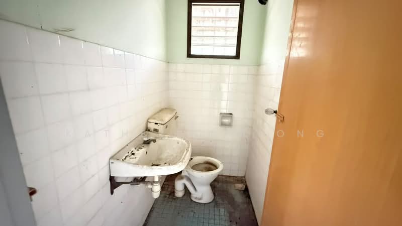 2-storey Terraced House for Sale in Rawang (Selangor) - Katherine Leong - Bathroom - PropertyGuru.com.my