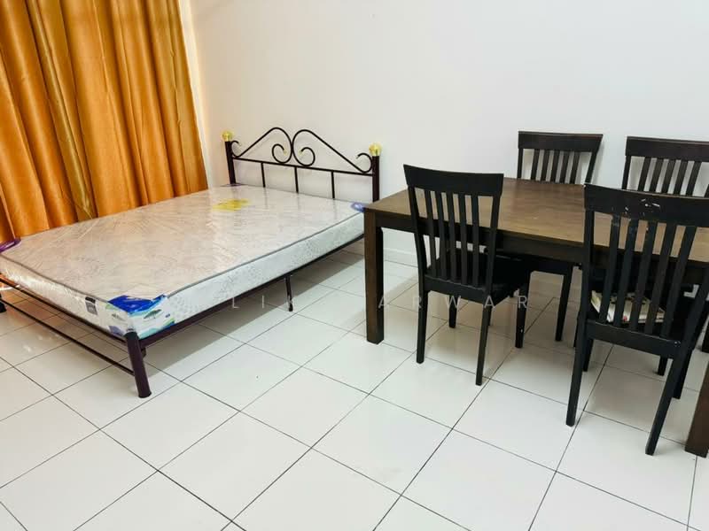 Kondominium untuk Disewa di Cyberia Smart Homes - Malik Sarwar - Bedroom - PropertyGuru.com.my