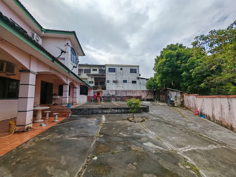 Rumah Teres untuk Dijual di Kuala Kangsar (Perak) - Peter Gan - Exterior - PropertyGuru.com.my