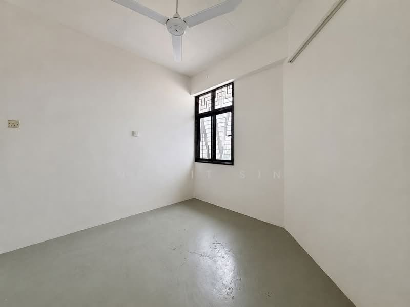 Shop / Office for Rent in Gelugor (Penang) - Ng Jit Sin - Interior - PropertyGuru.com.my