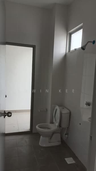 Rumah Teres 2 Tingkat untuk Dijual di Labu (Negeri Sembilan) - EDWIN KEE - Bathroom - PropertyGuru.com.my