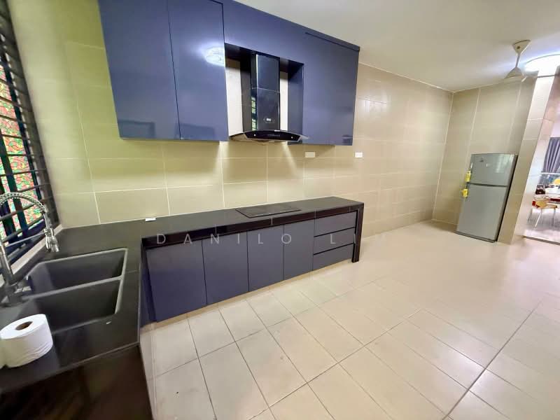 2-storey Terraced House for Sale in Bandar Damai Perdana (Cheras) - Danilo Lim - Kitchen - PropertyGuru.com.my