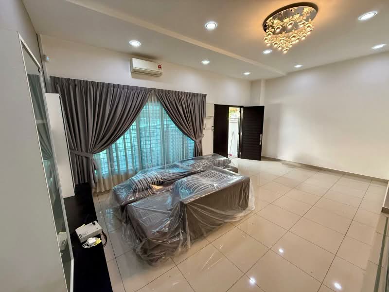 2-storey Terraced House for Sale in Bandar Damai Perdana (Cheras) - Danilo Lim - Living Room - PropertyGuru.com.my