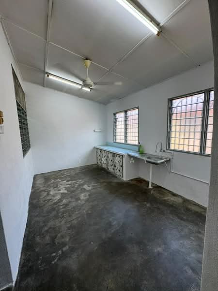 Rumah Teres 1 Tingkat untuk Disewa di Taman Ria Jaya (Sungai Petani) - YY Koay - Kitchen - PropertyGuru.com.my