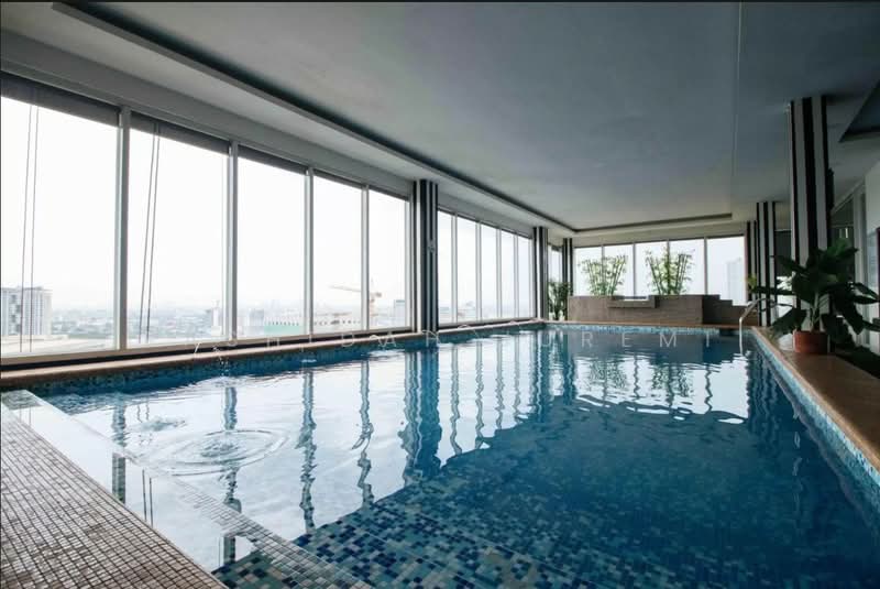 Kondominium untuk Dijual di Northpoint Residences - Rashidah Juremi - Pool - PropertyGuru.com.my