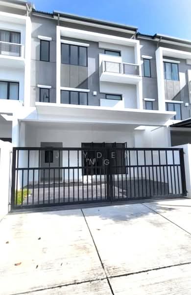 3-storey Terraced House for Sale in Bandar Teknologi Kajang (Kajang) - Jayden Png - Exterior - PropertyGuru.com.my