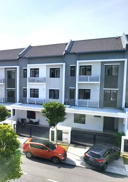 3-storey Terraced House for Sale in Bandar Teknologi Kajang (Kajang) - Jayden Png - Exterior - PropertyGuru.com.my