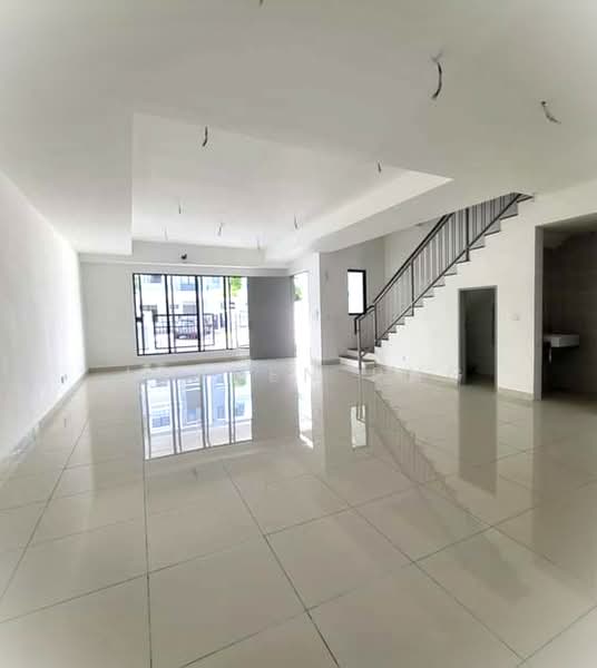 3-storey Terraced House for Sale in Bandar Teknologi Kajang (Kajang) - Jayden Png - Living Room - PropertyGuru.com.my